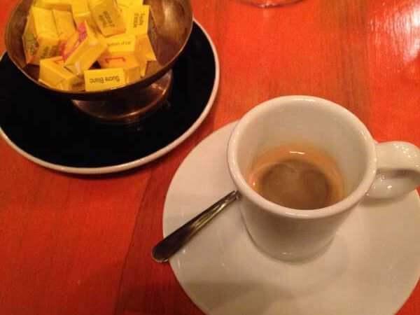 caffè bevuto al ristorante L'Ilot Vache di Parigi