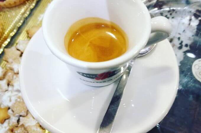 il caffè del bar San Carlo Café a Monza